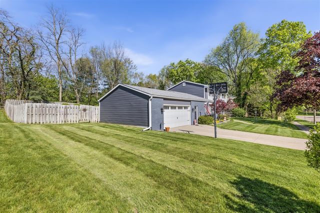 329 Eaton Street, Battle Creek, MI 49017