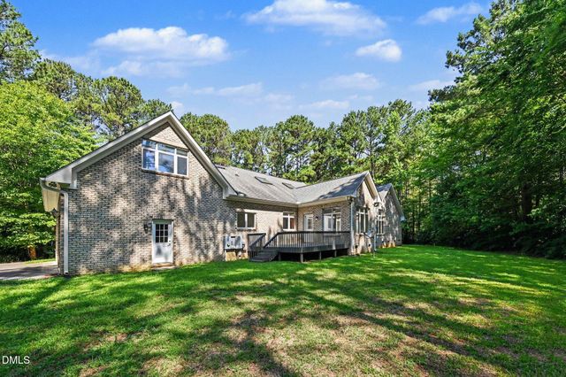 1021 Reaves Drive, Chapel Hill, NC 27516