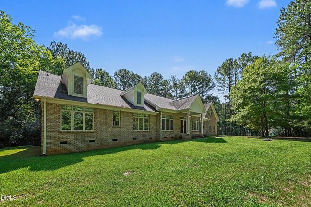 1021 Reaves Drive, Chapel Hill, NC 27516