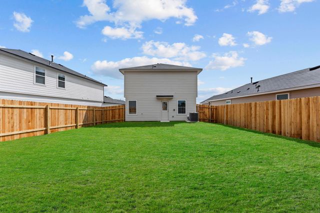 204 Varner WAY, Maxwell, TX 78656