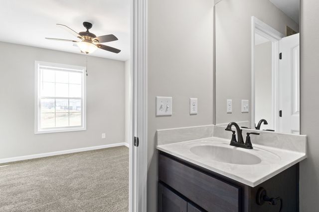 491 Palmer Dr Apt C, Clarksville, TN 37040