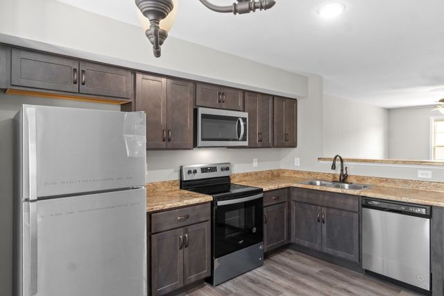 491 Palmer Dr Apt C, Clarksville, TN 37040