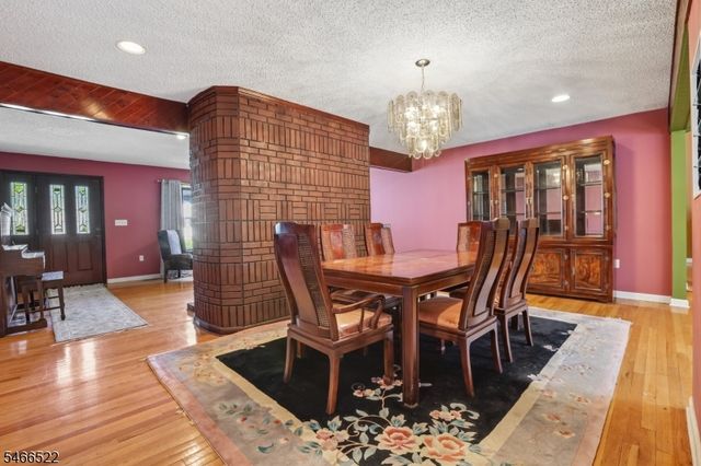 97 Amherst Ave, Woodbridge Twp., NJ 07067