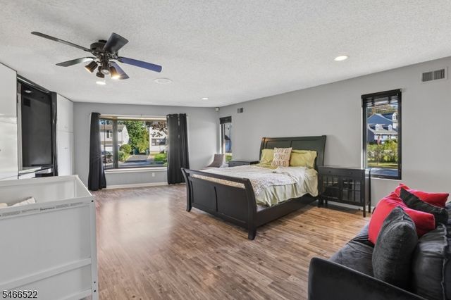 97 Amherst Ave, Woodbridge Twp., NJ 07067