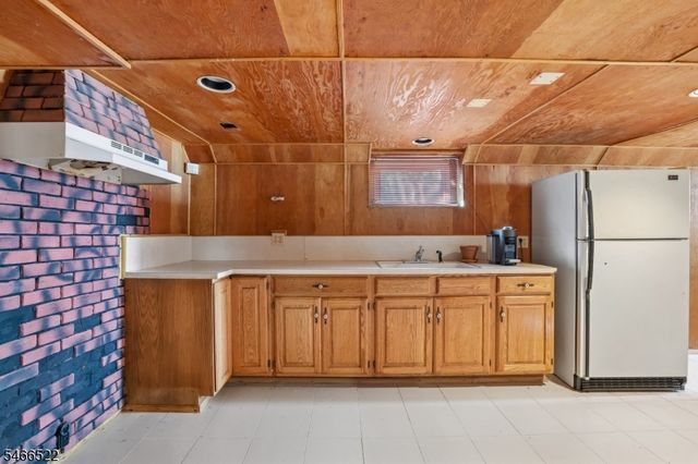 97 Amherst Ave, Woodbridge Twp., NJ 07067