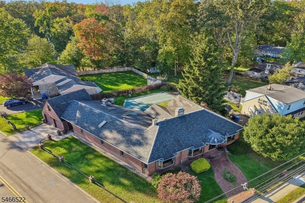97 Amherst Ave, Woodbridge Twp., NJ 07067 — exterior