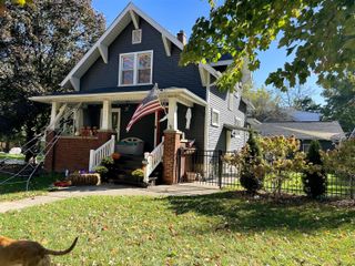 751 Chestnut Street, Valparaiso, IN 46385