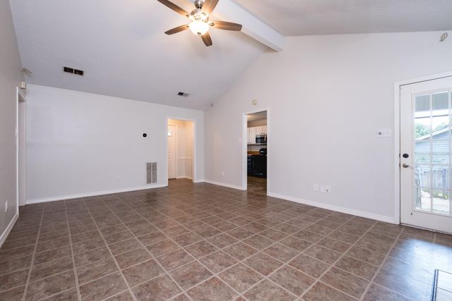 26 Wagon Wheel Ct, Little Rock, AR 72211
