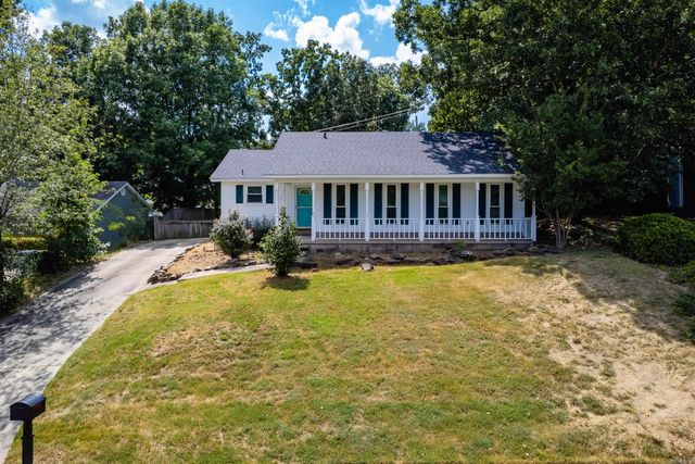 26 Wagon Wheel Ct, Little Rock, AR 72211