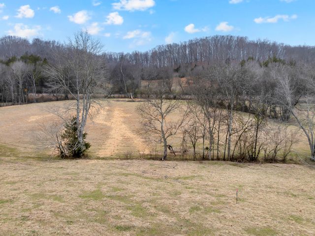 1220 Normandy Rd, Normandy, TN 37360