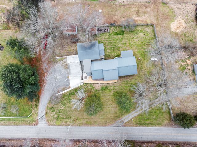 1220 Normandy Rd, Normandy, TN 37360