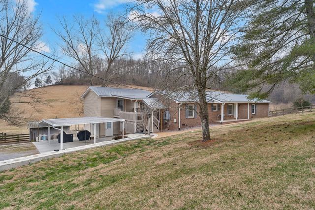 1220 Normandy Rd, Normandy, TN 37360