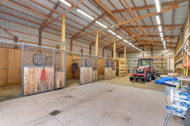 1220 Normandy Rd, Normandy, TN 37360