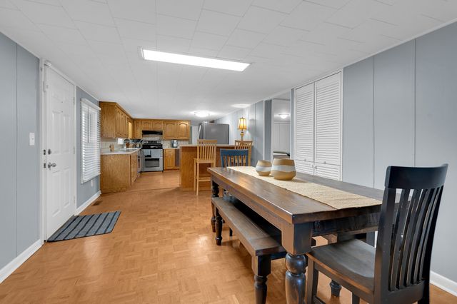 1220 Normandy Rd, Normandy, TN 37360