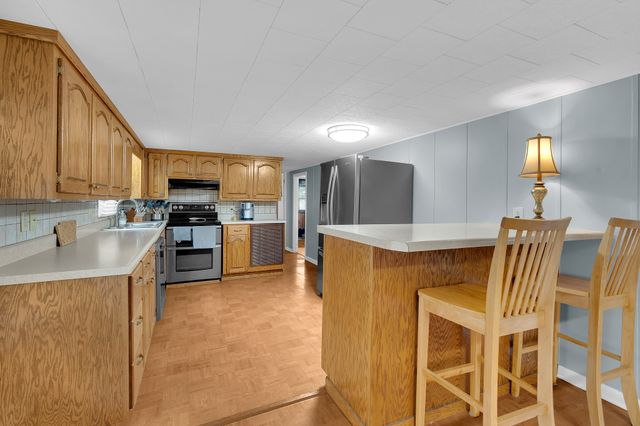 1220 Normandy Rd, Normandy, TN 37360