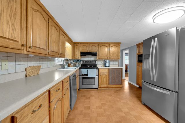 1220 Normandy Rd, Normandy, TN 37360