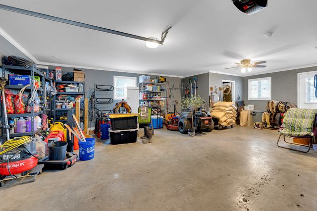 1220 Normandy Rd, Normandy, TN 37360