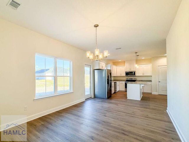 35 Hollis Lane, Hinesville, GA 31313