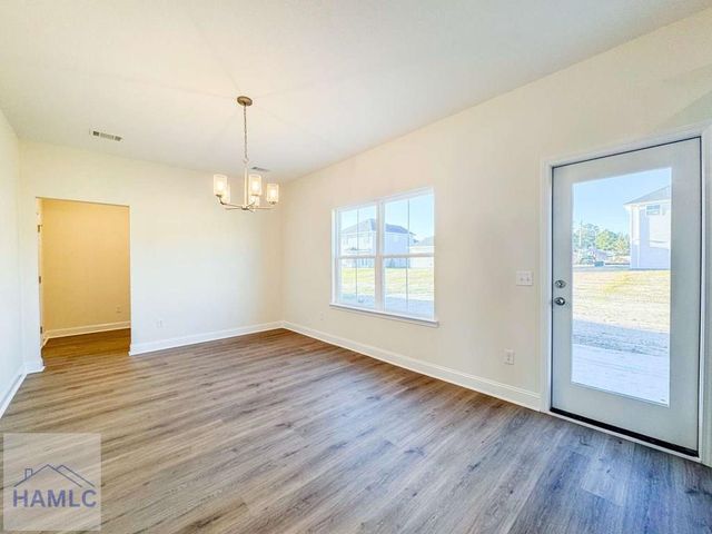 35 Hollis Lane, Hinesville, GA 31313