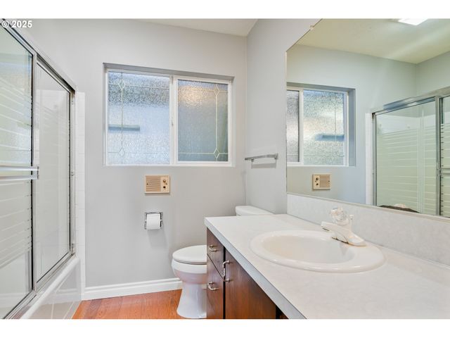 2012 SUNRISE St, Kelso, WA 98626