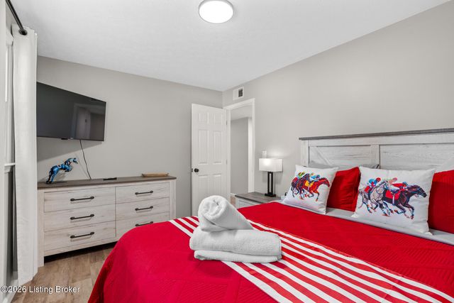 2085 Frankfort Rd, Shelbyville, KY 40065