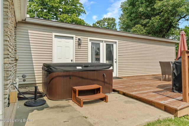 2085 Frankfort Rd, Shelbyville, KY 40065