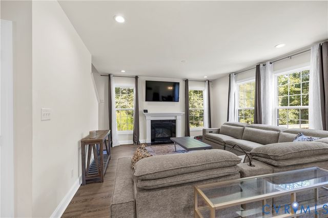 9207 Sunset Oak Cir, Henrico, VA 23231