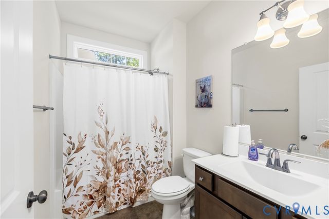 9207 Sunset Oak Cir, Henrico, VA 23231