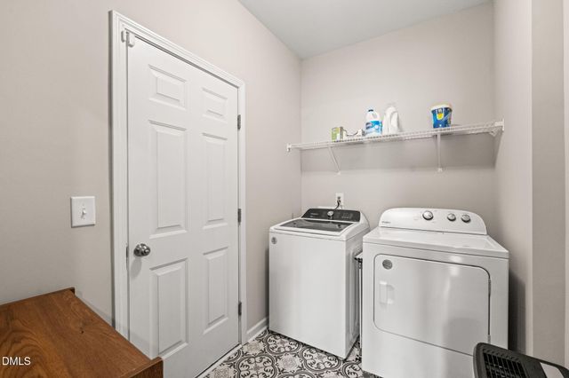 1213 Huffington Oak Drive, Willow Springs, NC 27592