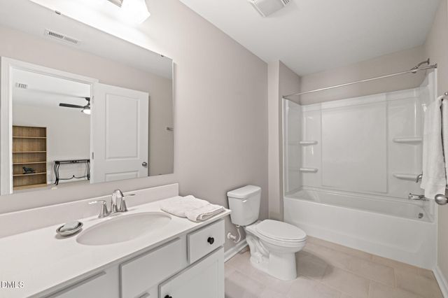 1213 Huffington Oak Drive, Willow Springs, NC 27592