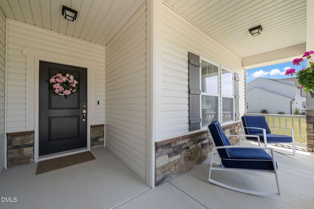 1213 Huffington Oak Drive, Willow Springs, NC 27592