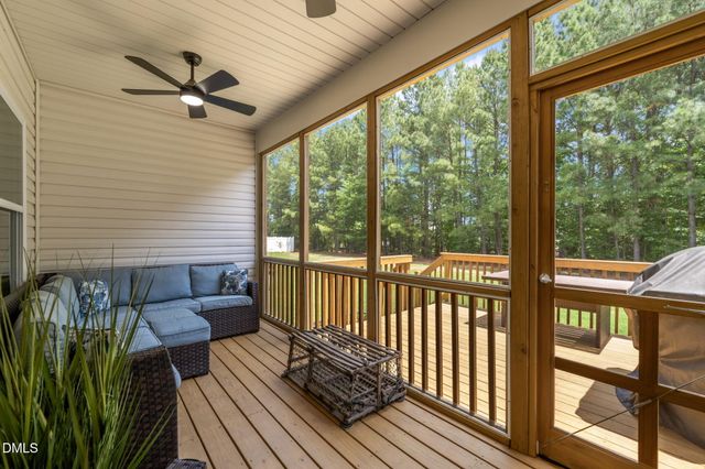 1213 Huffington Oak Drive, Willow Springs, NC 27592
