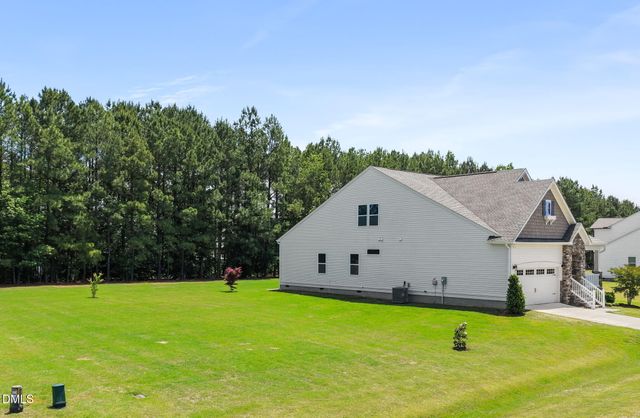 1213 Huffington Oak Drive, Willow Springs, NC 27592