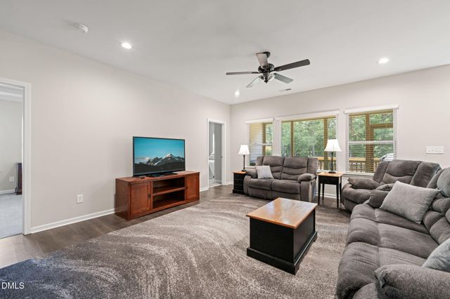 1213 Huffington Oak Drive, Willow Springs, NC 27592