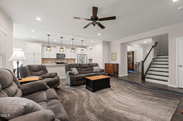 1213 Huffington Oak Drive, Willow Springs, NC 27592