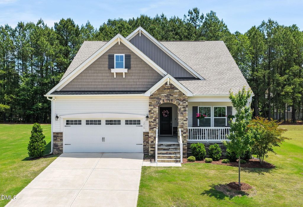 1213 Huffington Oak Drive, Willow Springs, NC 27592