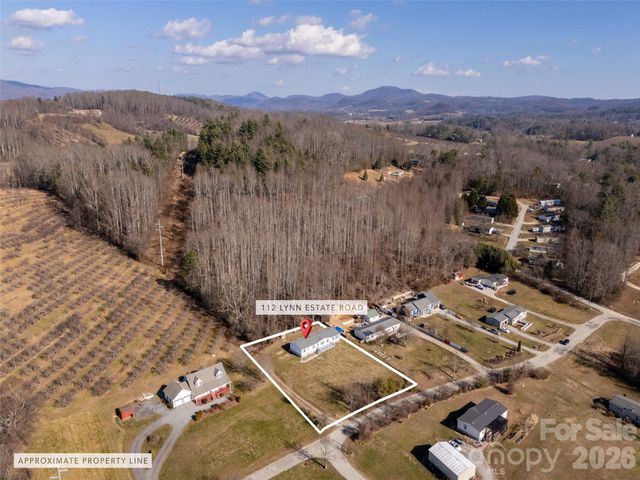 112 Lynn Estate Road, Hendersonville, NC 28792