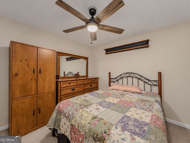 3172 Rockview Drive, Loganville, GA 30052