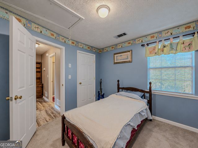 3172 Rockview Drive, Loganville, GA 30052