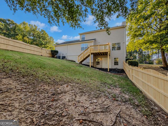 3172 Rockview Drive, Loganville, GA 30052
