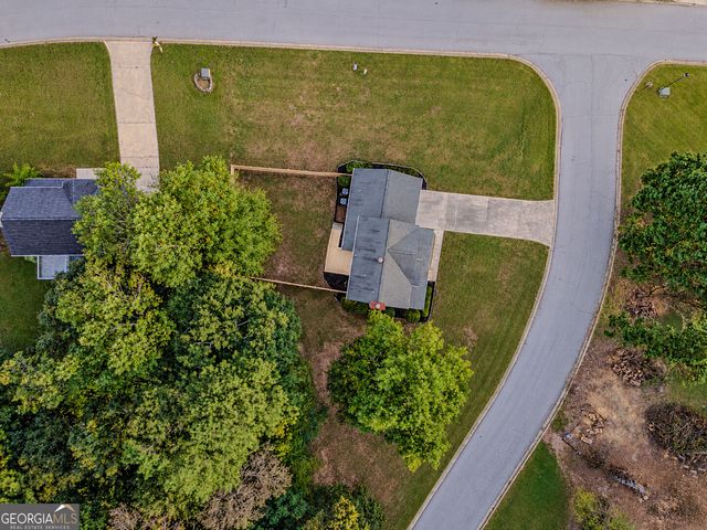 3172 Rockview Drive, Loganville, GA 30052