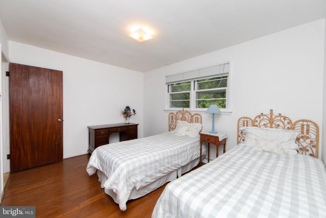 407 GRAISBURY AVE, Haddonfield, NJ 08033