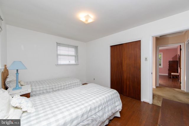 407 GRAISBURY AVE, Haddonfield, NJ 08033