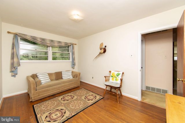 407 GRAISBURY AVE, Haddonfield, NJ 08033