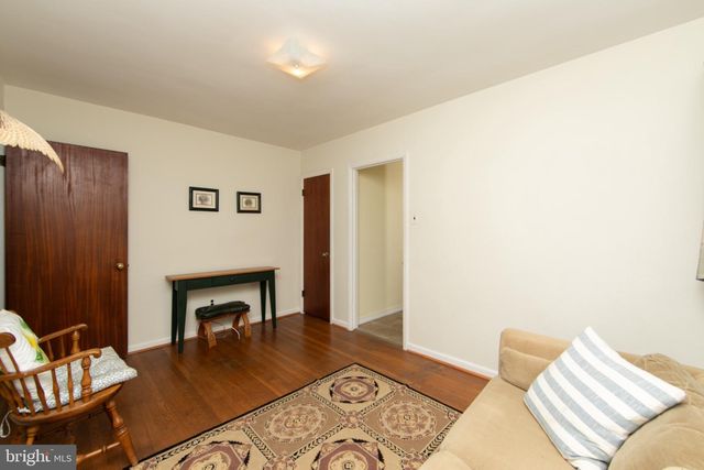 407 GRAISBURY AVE, Haddonfield, NJ 08033