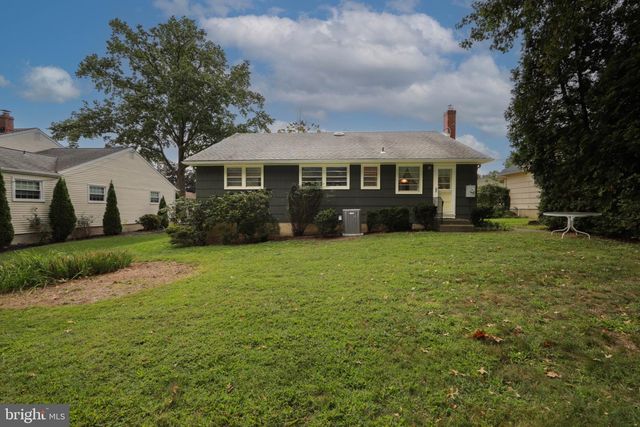 407 GRAISBURY AVE, Haddonfield, NJ 08033