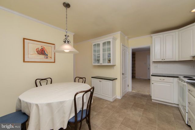 407 GRAISBURY AVE, Haddonfield, NJ 08033