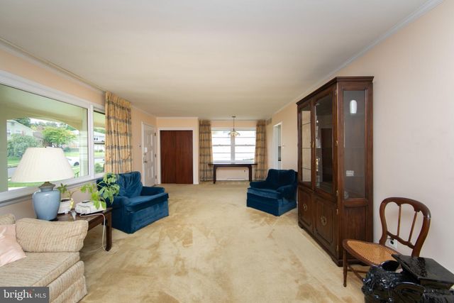 407 GRAISBURY AVE, Haddonfield, NJ 08033