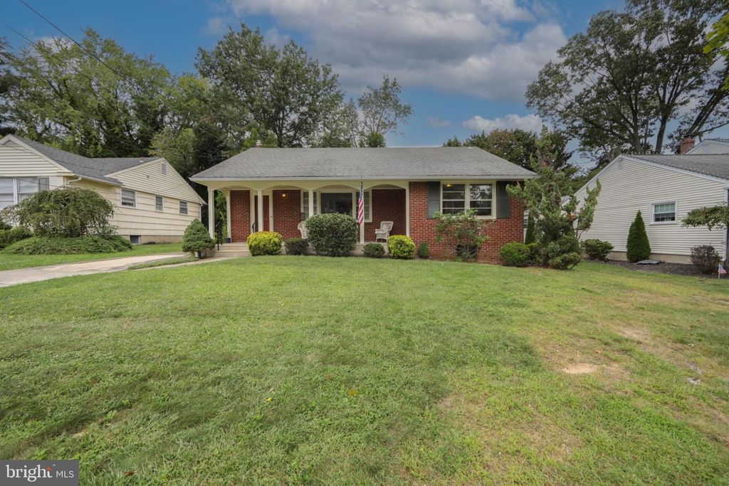 407 GRAISBURY AVE, Haddonfield, NJ 08033