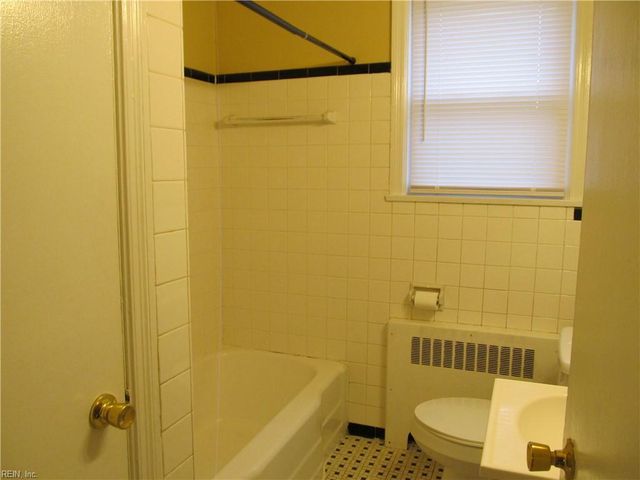 5003 Winchester AVE, Portsmouth, VA 23707